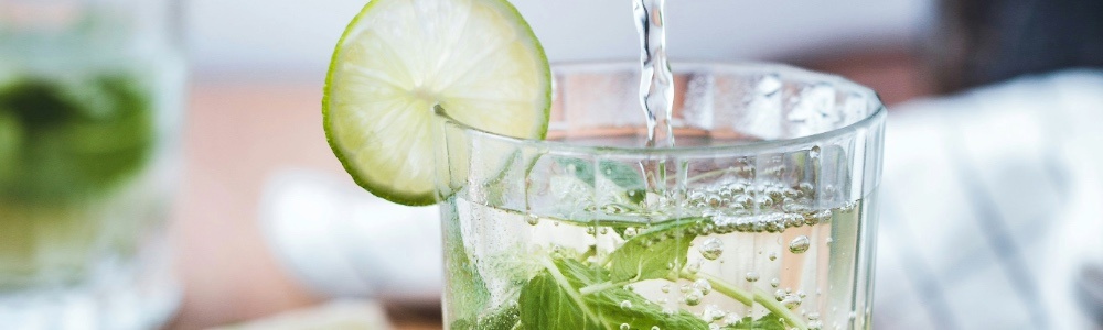 Kreiere deinen eigenen Gin mit den Heimat-Heroes