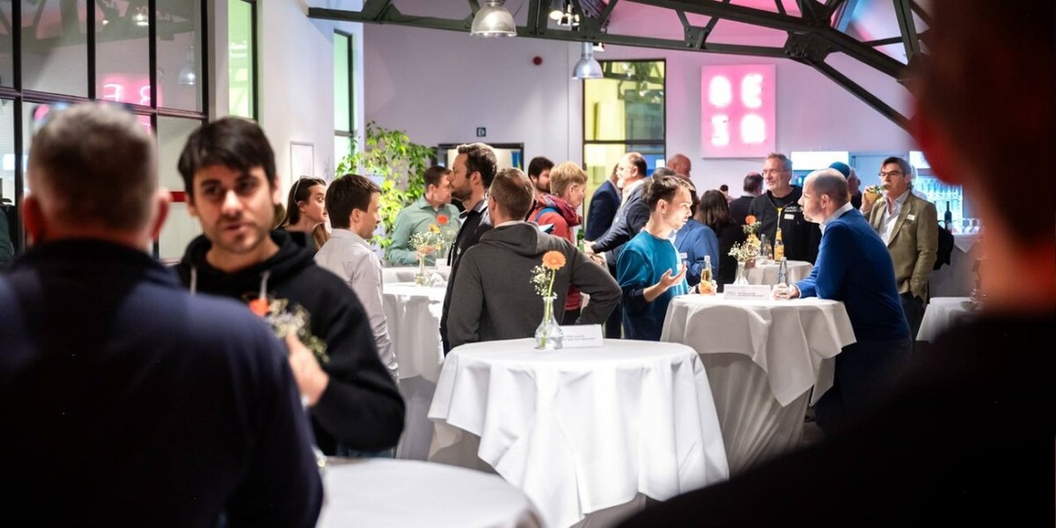 OSBA Connect 2026: Netzwerk-Event, Mitgliederversammlung & 15 Jahre OSBA