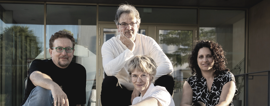 Hudlhub - Zwoa Paar Schua (Deutsches Hopfenmuseum Wolnzach)