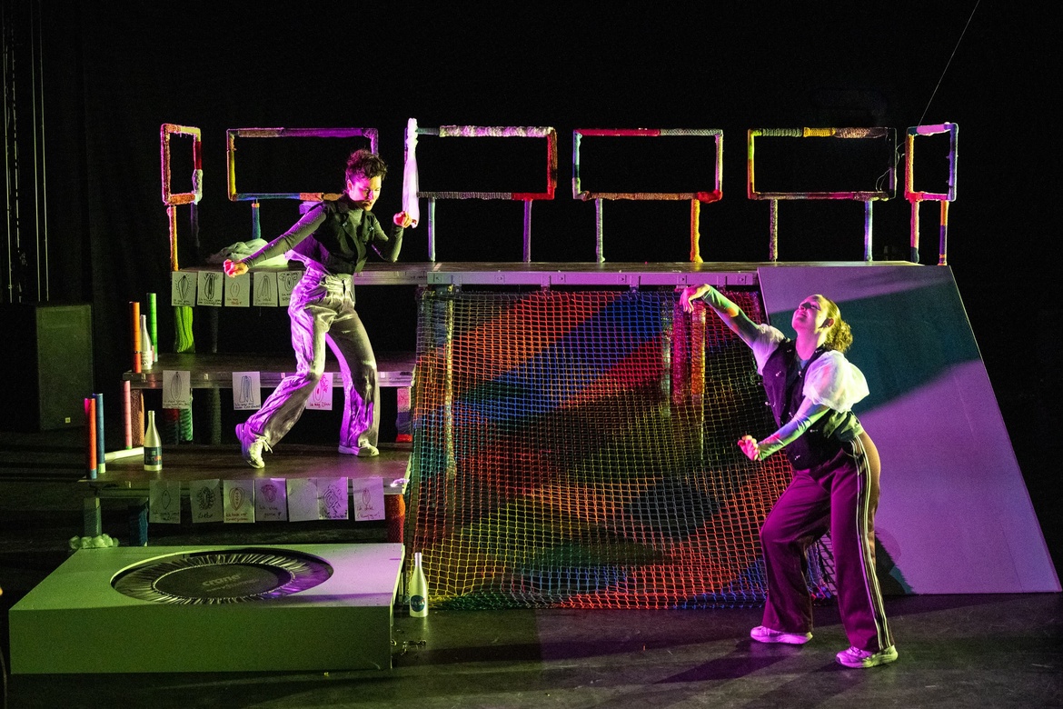 frau emma gelb:  Der Ursprung der Welt (Premiere)