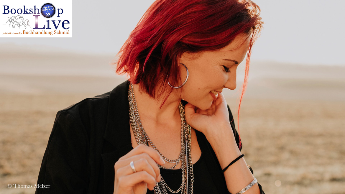 SARAH STRAUB: ALLES DAS UND MEHR