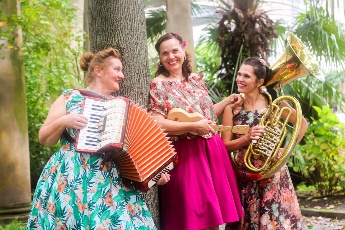 The Swingin´ Sweethearts