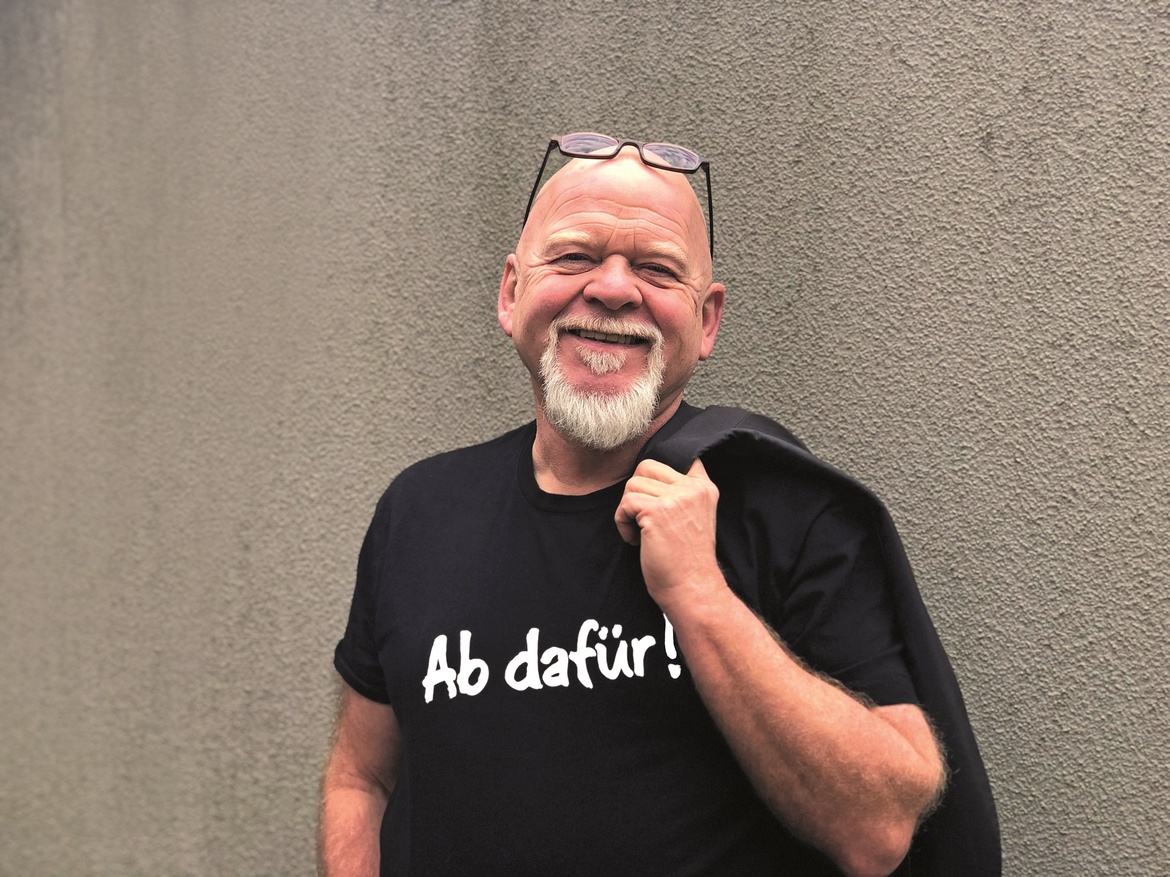 Ab dafür! Der satirische Jahresrückblick - Kabarett von und mit Bernd Gieseking