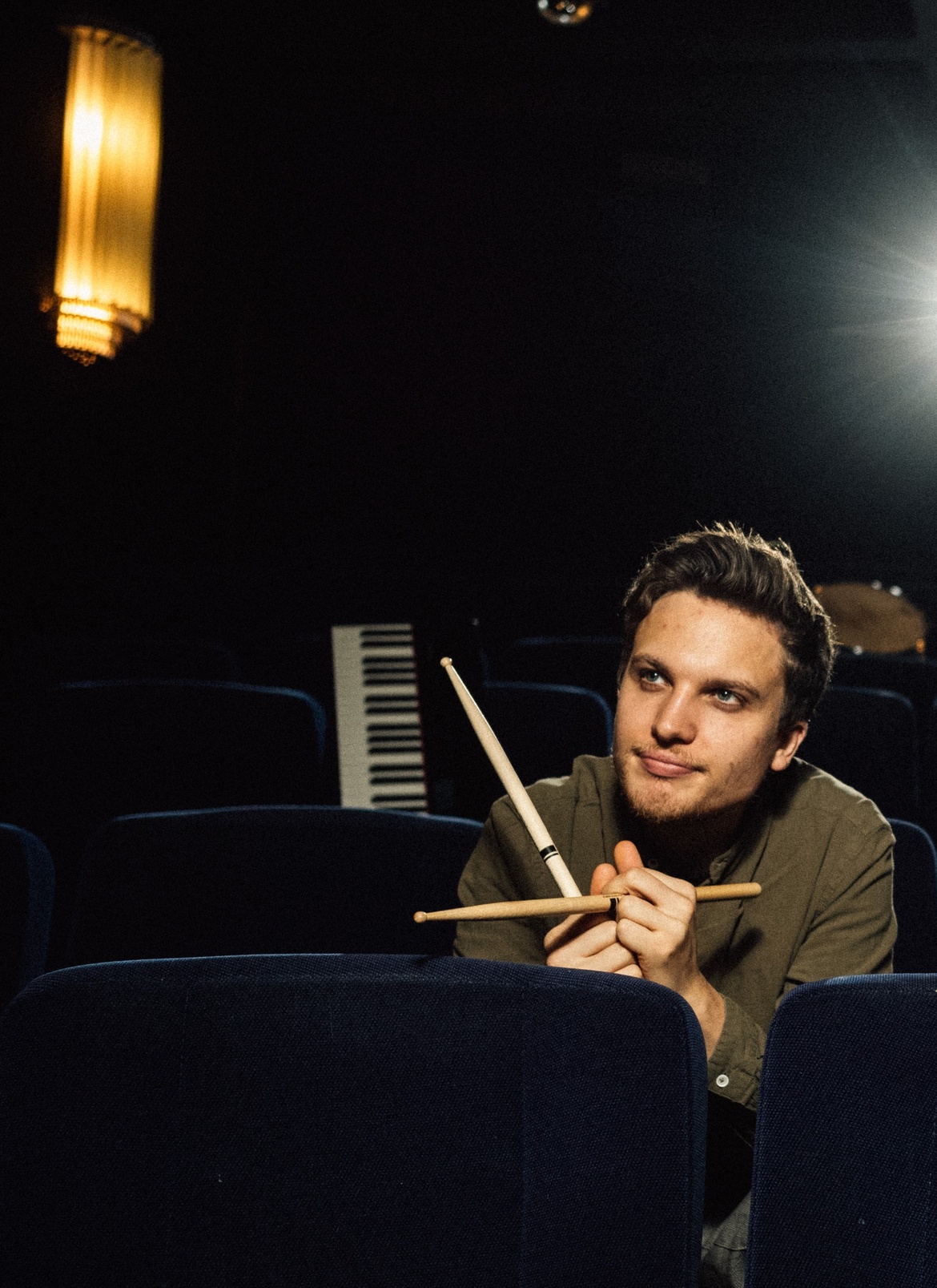 Jonas Sorgenfrei  „Elephants Marching On“