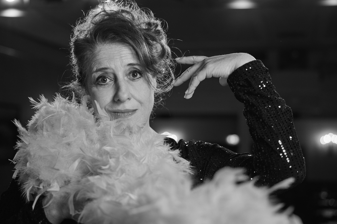 LUISE KINSEHER präsentiert: MARY FROM BAVARY Endlich SOLO!