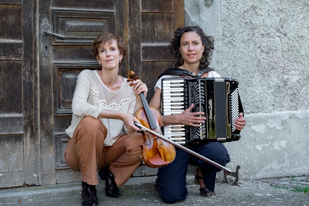 Duo Zunroyzn: „Der Zeit standhalten“