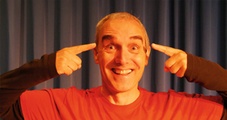 Kabarett: Sven Bach