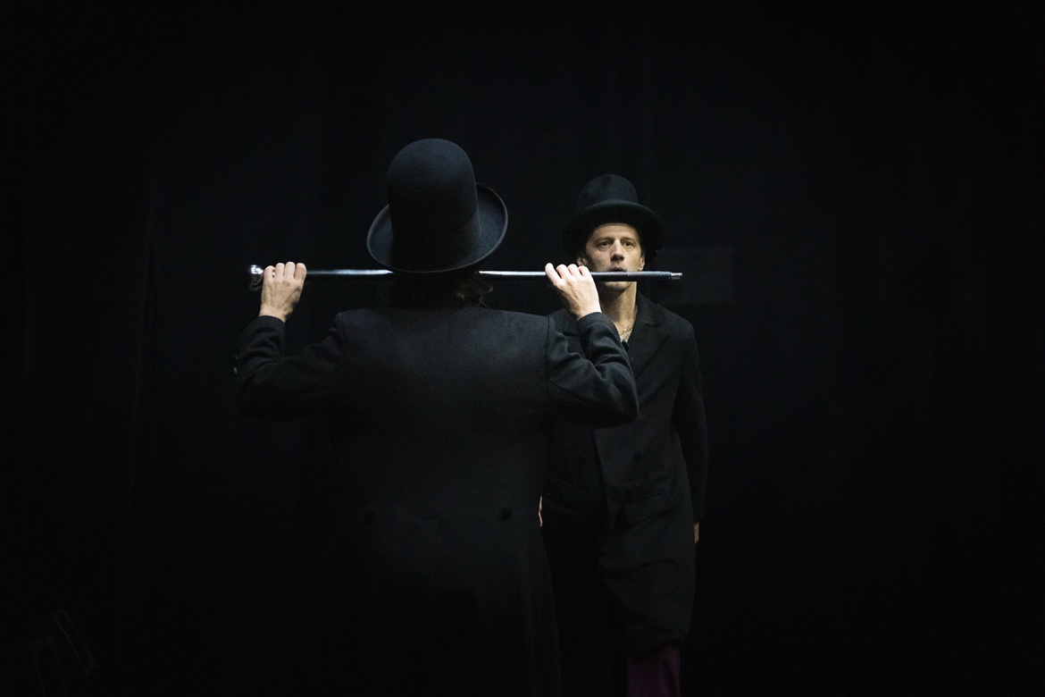 Matija Ferlin, Ame Henderson: Šov izgine / Show Gone