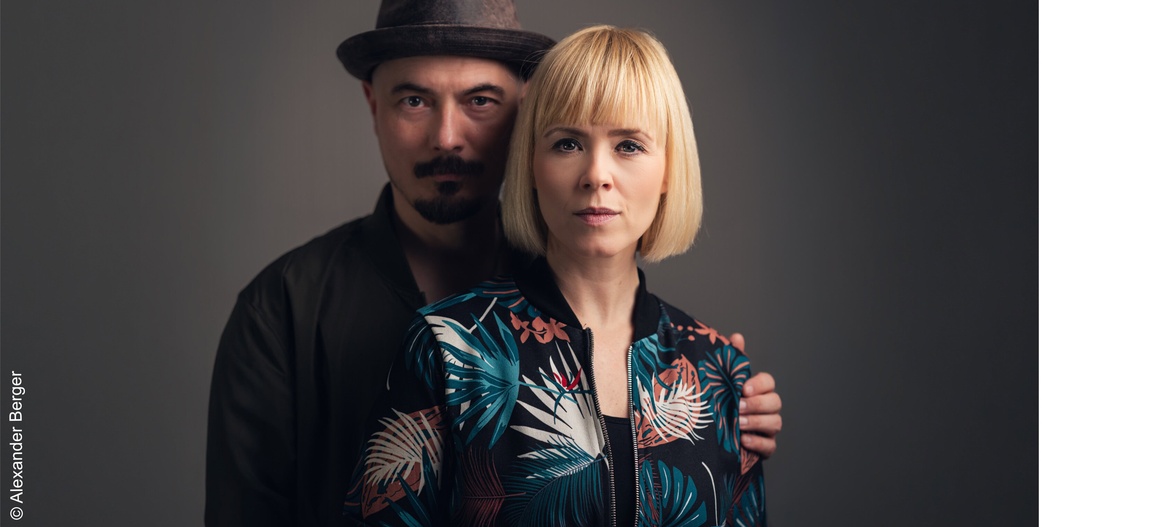 Carolin No - "NE//ON - 20 YEARS LIVE"