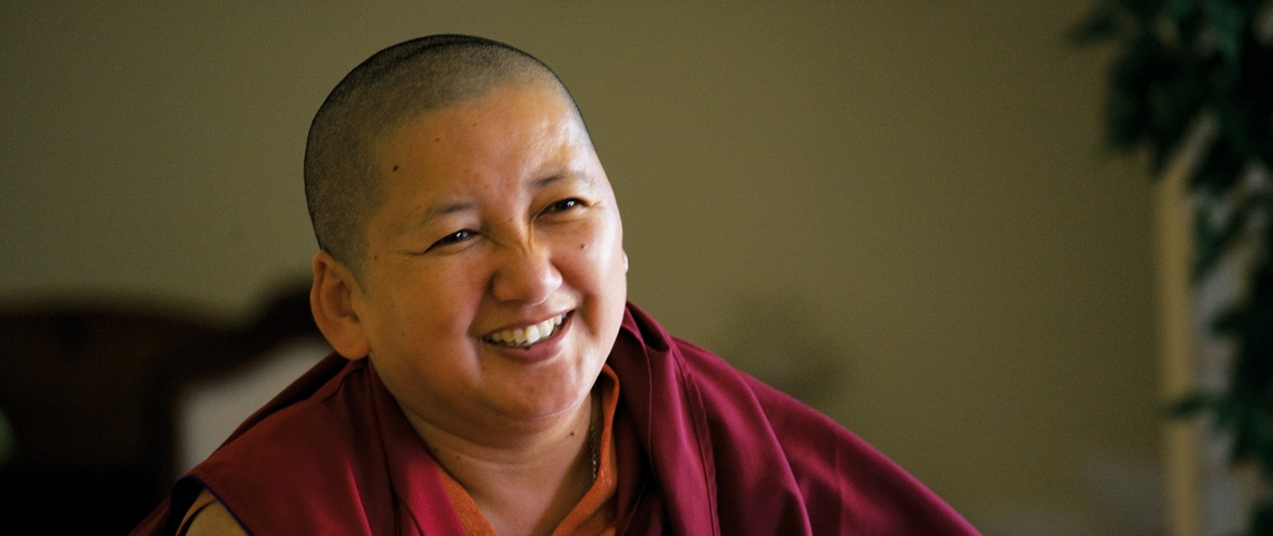 Frühjahrs-Retreat mit Mindrolling Jetsün Khandro Rinpoche