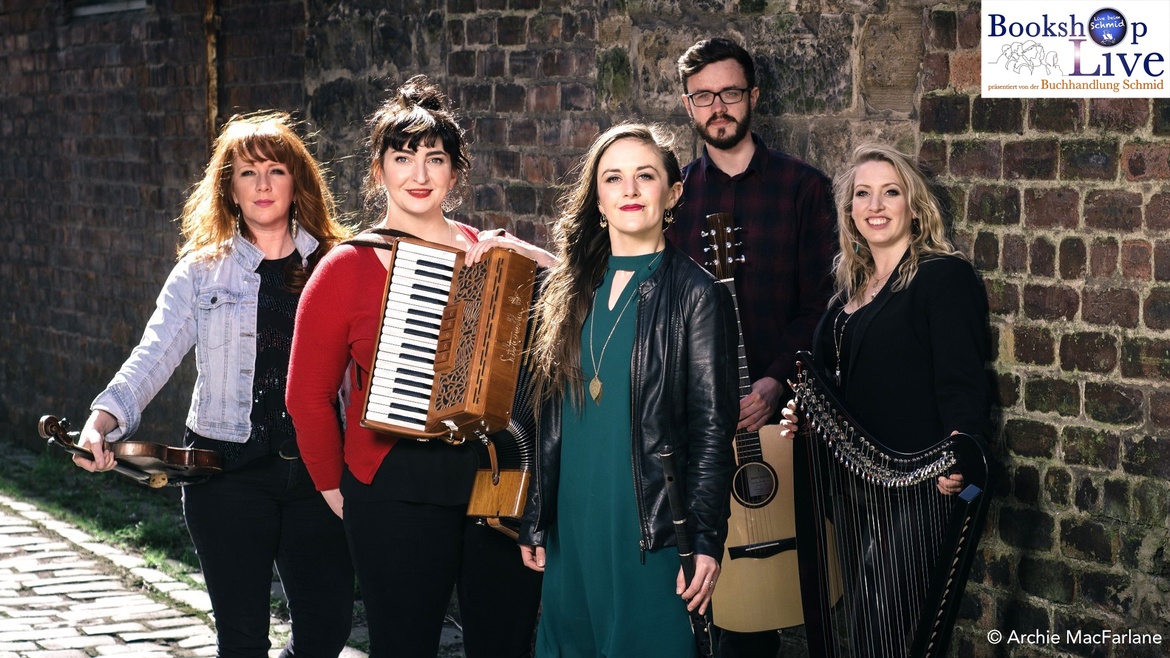 BOOKSHOP LIVE: The Outside Track - The Essence of Irish & Scottish Christmas