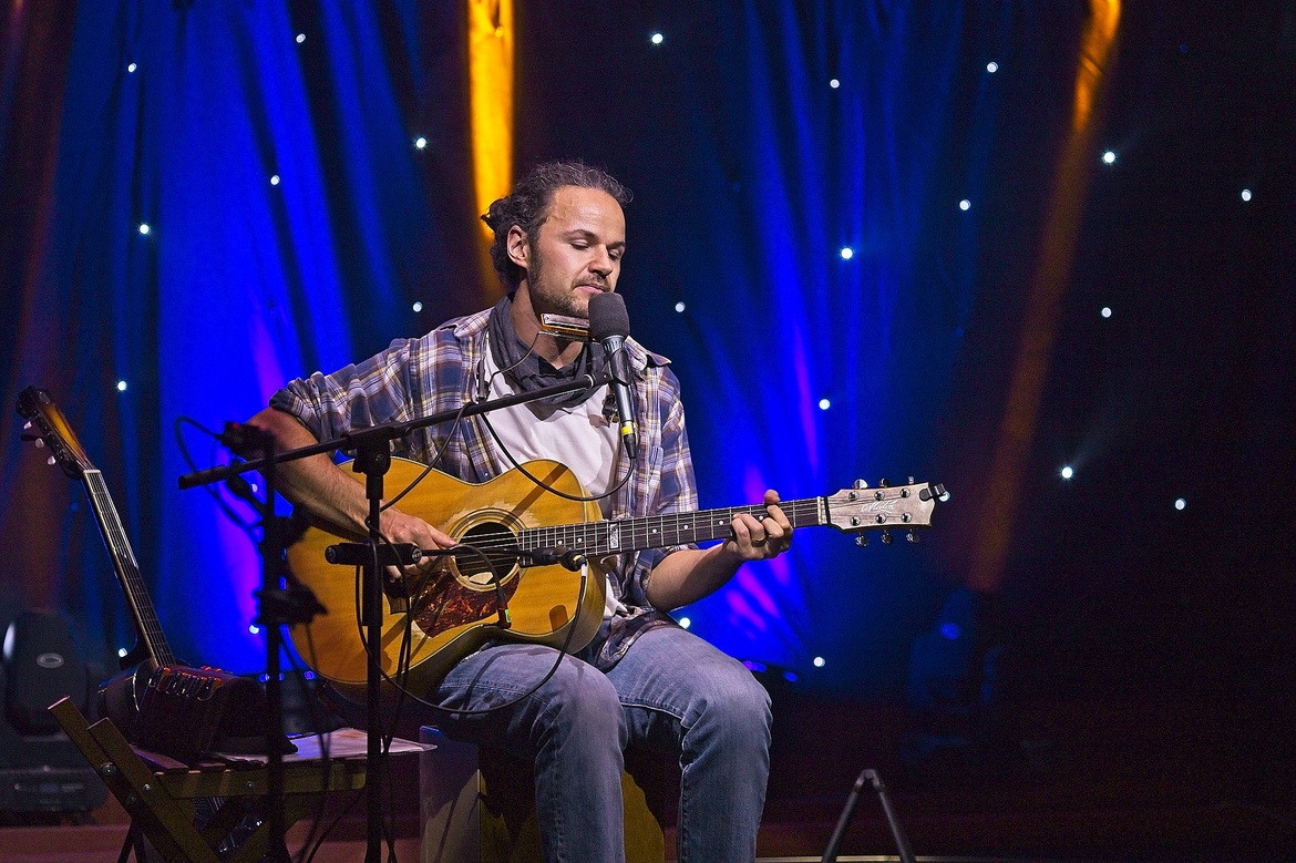 Philip Bölter im Sommergarten
