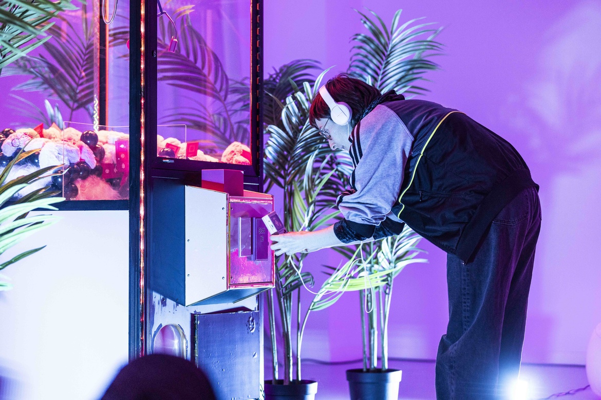 OutOfTheBox: In data / unicorns we trust