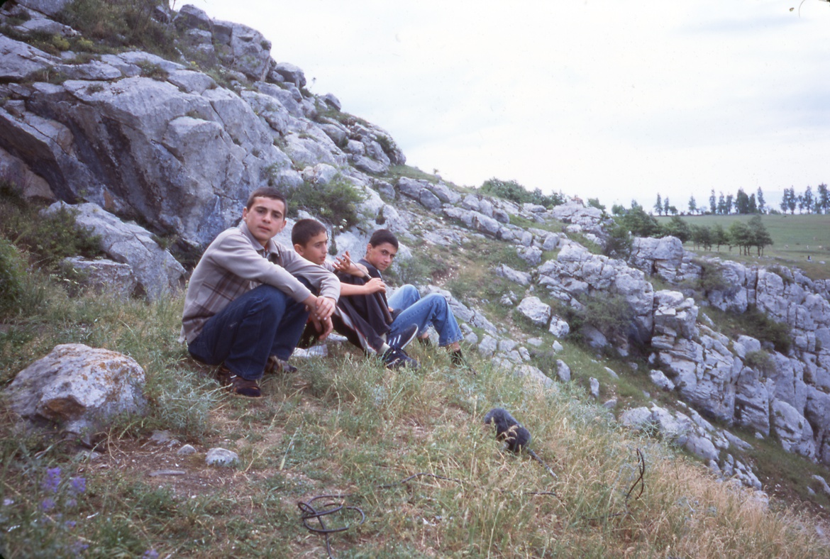 THINKING OUTSIDE OF THE WHITE BOX