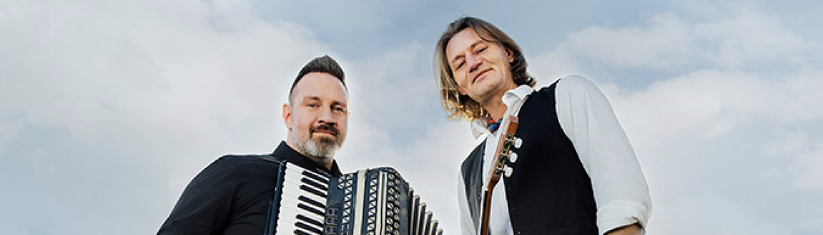 XX DA HUAWA UND i (Marktsaal/Pilsting)