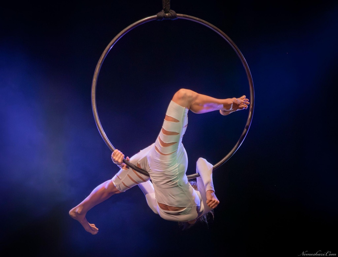 Dorottya Podmaniczky - AERIAL HOOP, CREATIVE AERIALS - ALL APPARATUS
