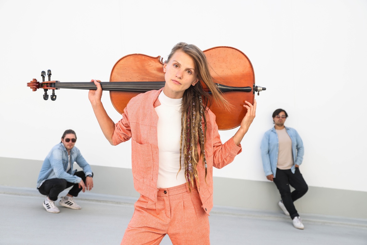 Ronja Maltzahn - Butterfly and Wolf - Tour / OPEN AIR