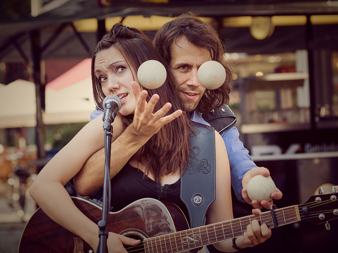 Felice & Cortes "Selling Stories"